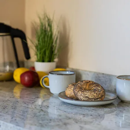 Cozy Near Metro Stoklosy By Renters Apartment Warsaw