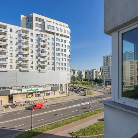 Cozy Near Metro Stoklosy By Renters * ワルシャワ